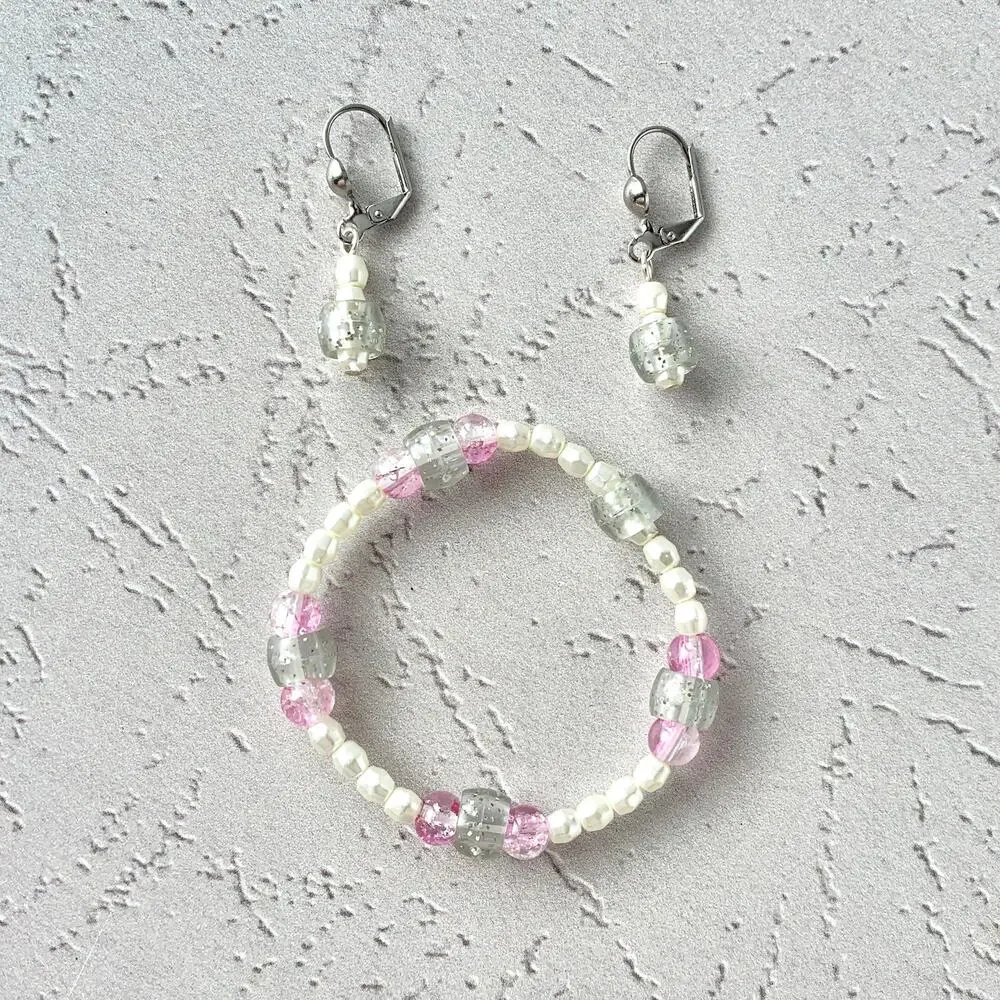 Glitter Princess - Glass Pearl Acrylic Beaded Stretch Bracelet and Earring Set - Picture 3 of 4